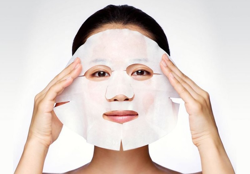 Cơm rượu nếp cẩm có tác dụng dưỡng ẩm và làm trắng da